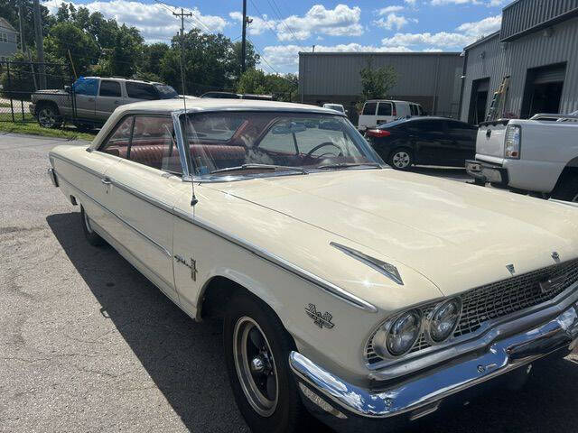 1963 Ford Galaxie 500 - Image 2
