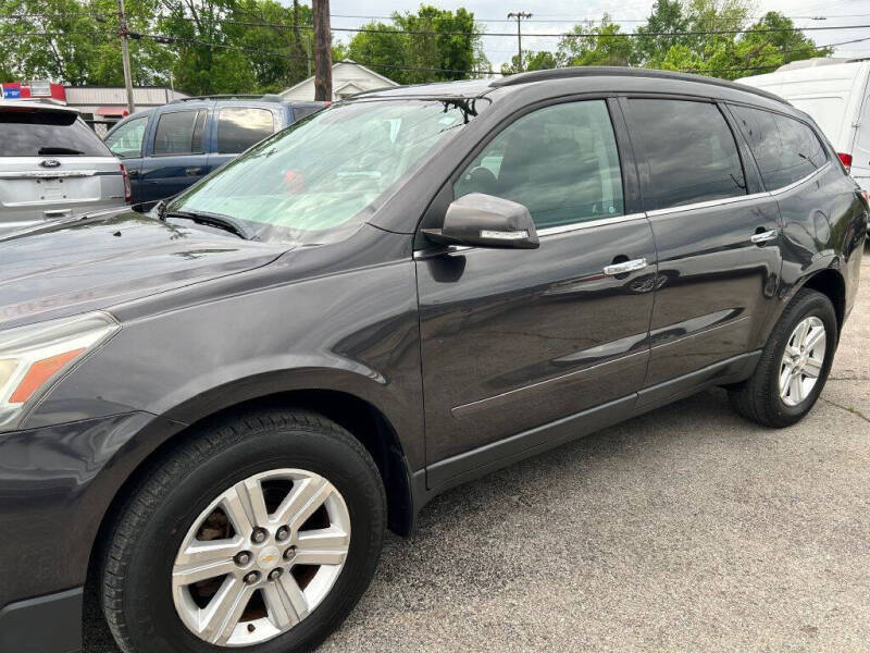 2014 Chevrolet Traverse LT - Image 5